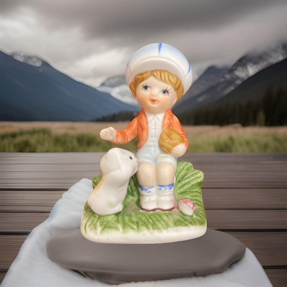 Homco 1430‎ Big Eyed Little Boy With Pet Figurine Excellent Condition No Chips